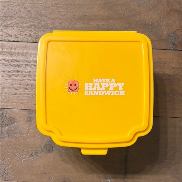 Bright Yellow Storage Box for Efficient Organization - Picture 2 of 4